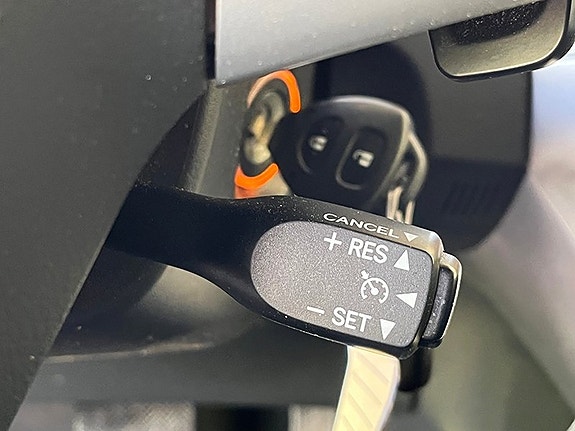 Toyota Auris 15 of 16
