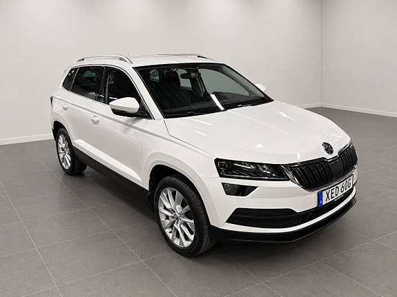 Skoda Karoq 2 of 5