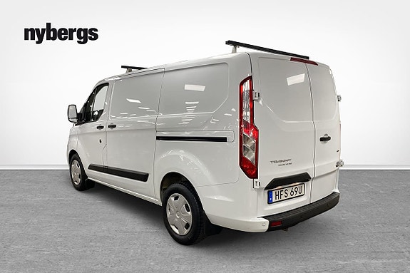 Ford Transit Custom 3 of 12