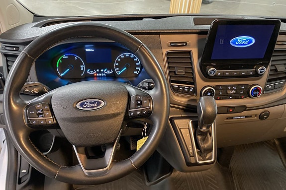 Ford Transit Custom 12 of 12