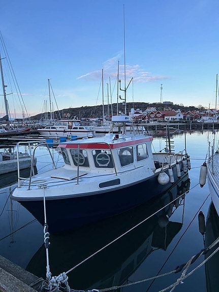 Aramis 30 Dyk-Arbets & Fiskebåt