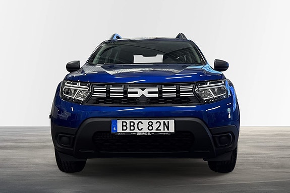 Dacia Duster 2 of 5