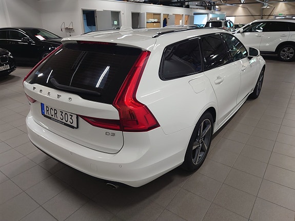 Volvo V90 5 of 5