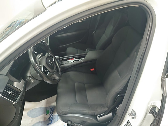 Volvo V90 9 of 10