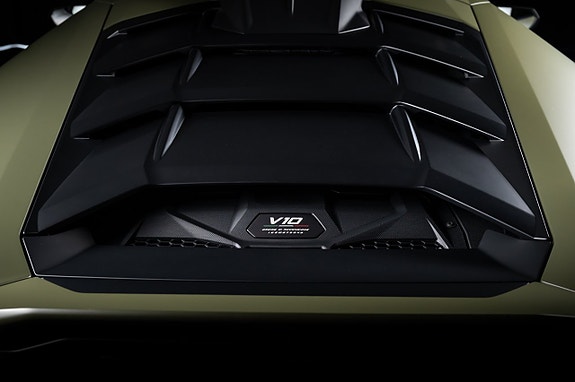 Lamborghini Huracan 25 of 25
