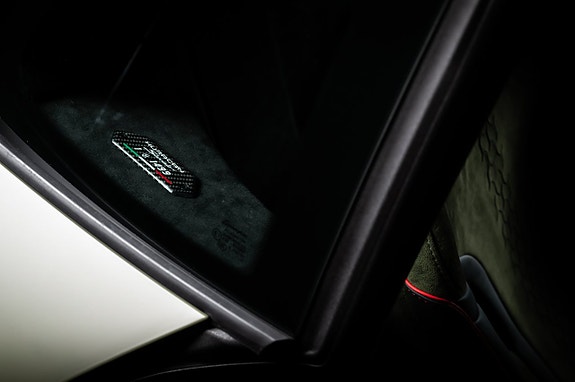 Lamborghini Huracan 16 of 25
