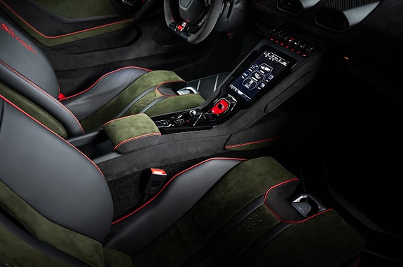 Lamborghini Huracan 21 of 25