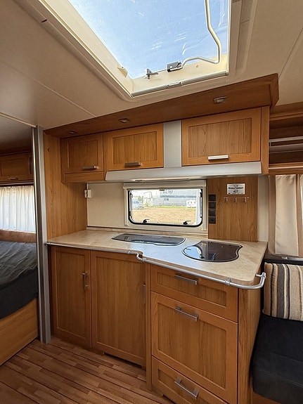 Knaus ROYALE 560 7 of 13