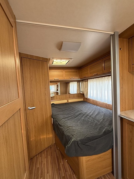Knaus ROYALE 560 11 of 13
