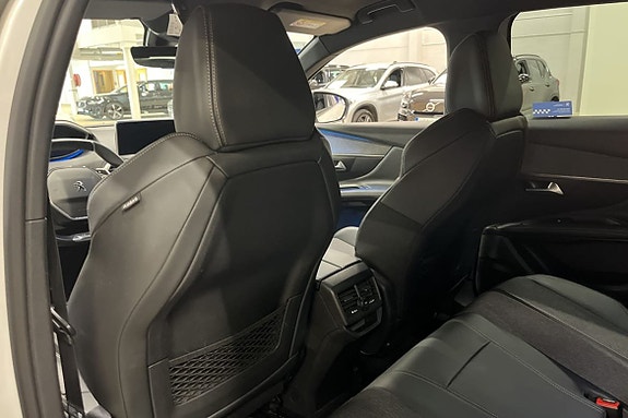 Peugeot 3008 6 of 23