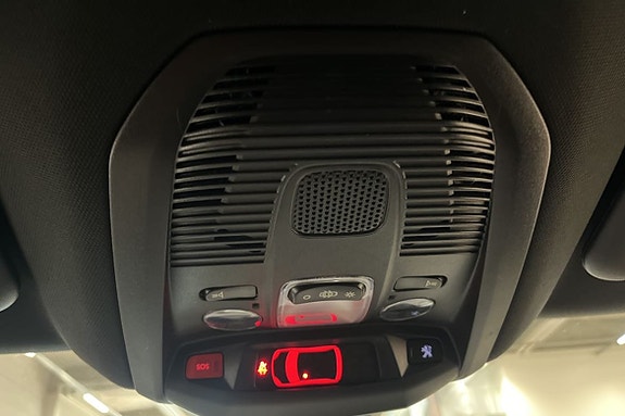 Peugeot 3008 18 of 23