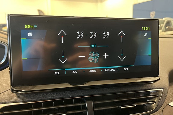 Peugeot 3008 15 of 19