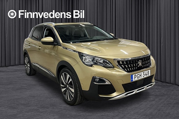 Peugeot 3008 2 of 5