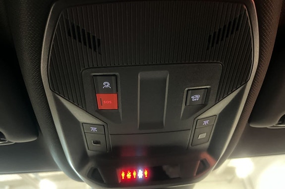 Peugeot 308 SW 17 of 17