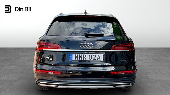 Audi Q5 6 of 15