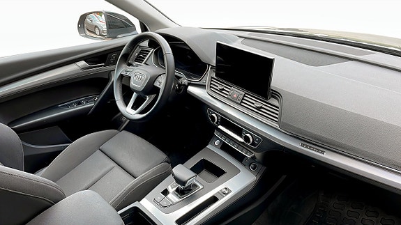 Audi Q5 11 of 15