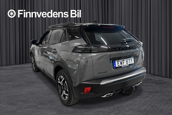 Peugeot 2008 3 of 5