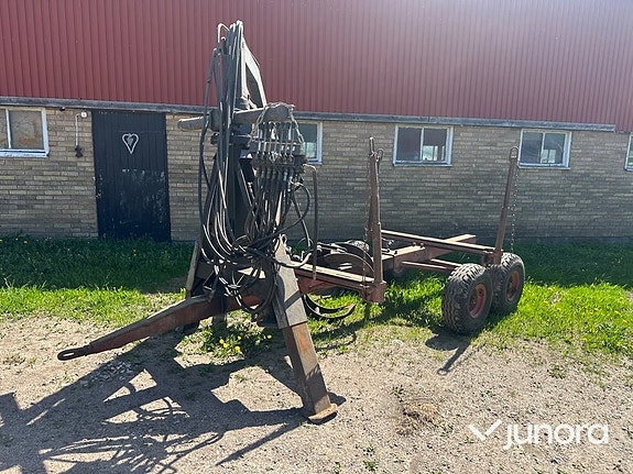 Skogsvagn med kran - Gisebo, Kellve
