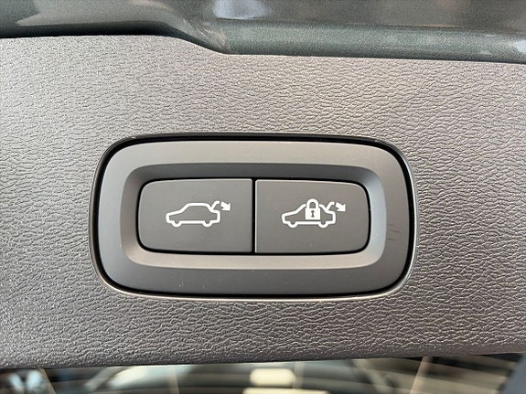 Volvo V60 25 of 27