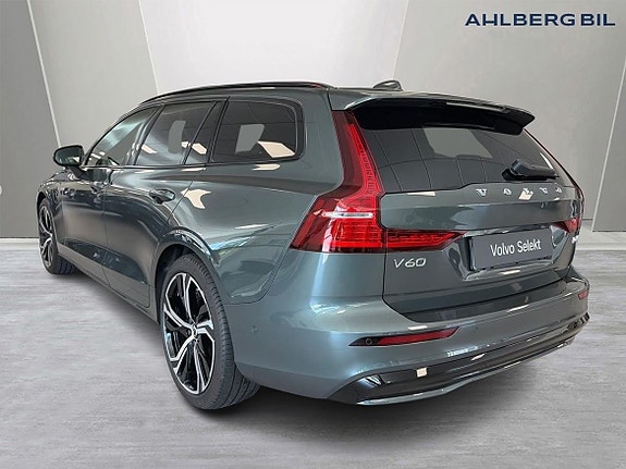Volvo V60 3 of 5