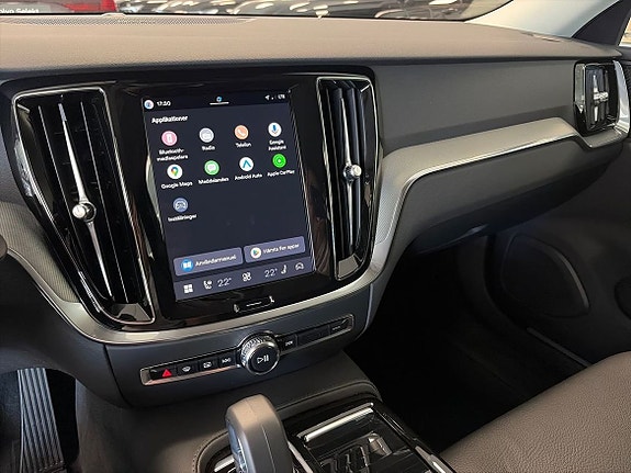 Volvo V60 17 of 27