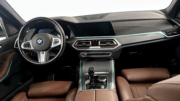 BMW X5 4 of 5