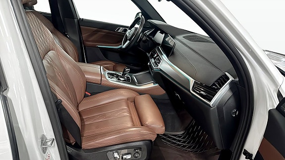BMW X5 3 of 5