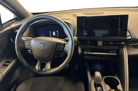 Toyota C-HR 11 of 21