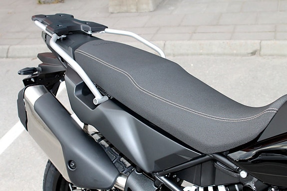 CFMOTO 800MT-X | ADVENTURE 16 of 22