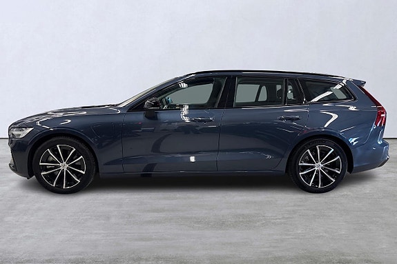 Volvo V60 2 of 22