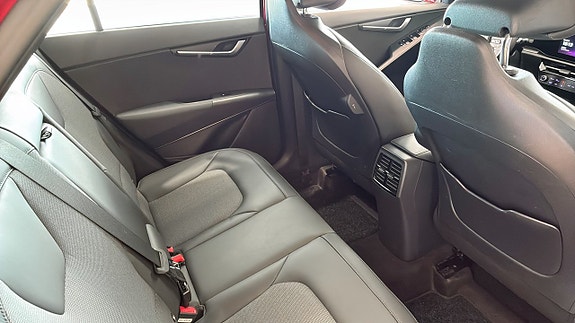 Kia Niro 5 of 12