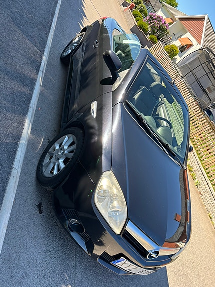 Opel Tigra 2 of 5