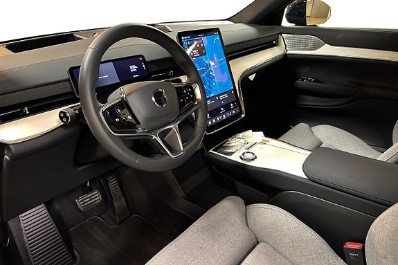 Volvo EX90 8 of 16