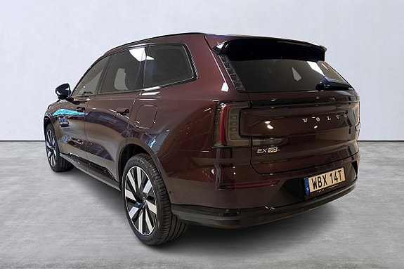 Volvo EX90 4 of 16