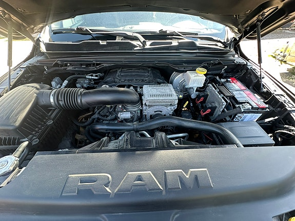 RAM 1500 9 of 10