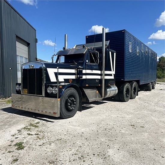 Scania LS 110 Kenworth - Er indregistreret på danske nummerp