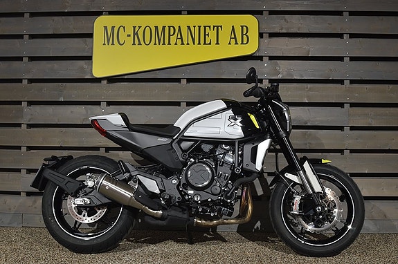 CFMOTO CL-X 700 Sport