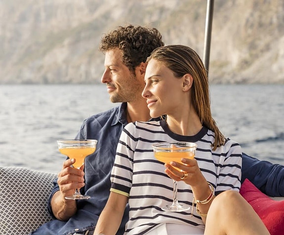 Invictus GT280 - Cabincruiser - Italiensk Lyxyacht 5 of 11