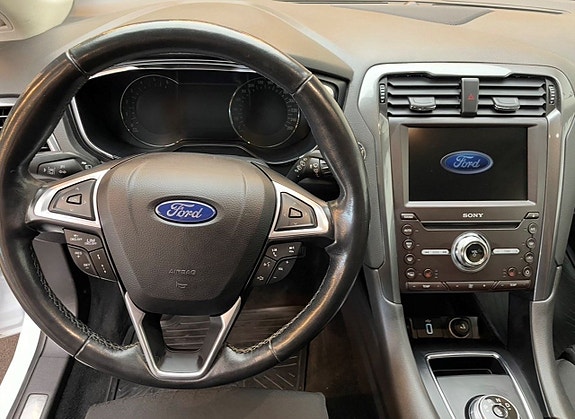 Ford Mondeo 8 of 12