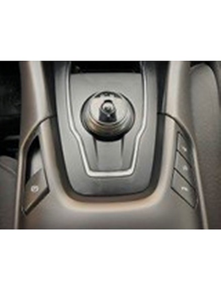 Ford Mondeo 12 of 12