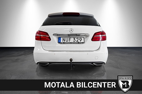 Mercedes-Benz B180 6 of 10