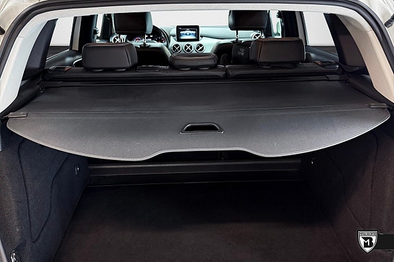Mercedes-Benz B180 10 of 10