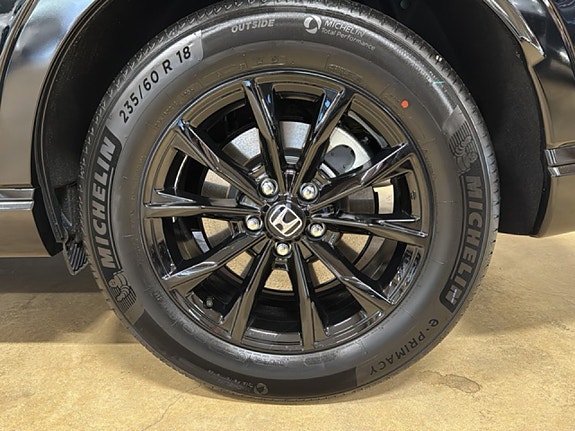 Honda CR-V 16 of 18