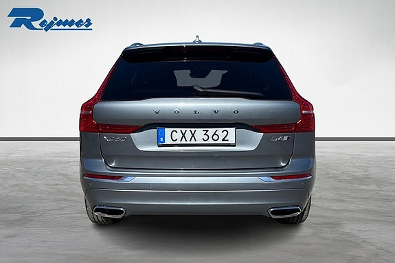 Volvo XC60 4 of 23
