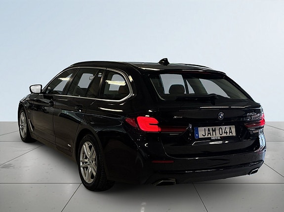 BMW 530e 5 of 5
