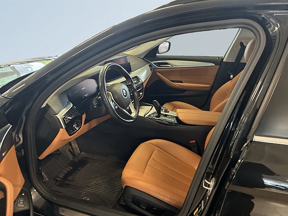 BMW 530e 7 of 18