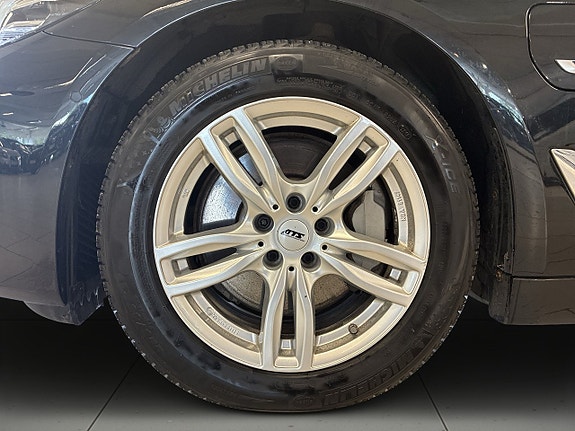 BMW 530e 14 of 18