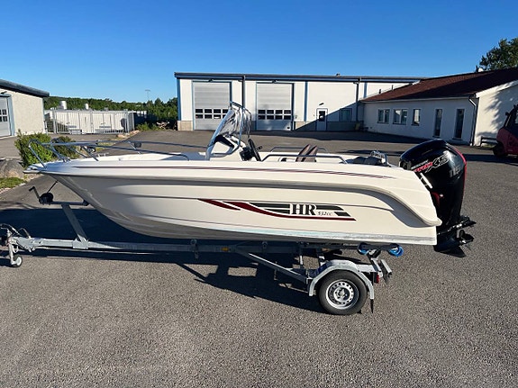 Styrpulpet - HR 532 CC med Mercury 115 PRO XS och trailer