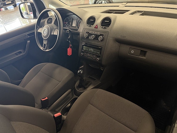 Volkswagen Caddy 5 of 5