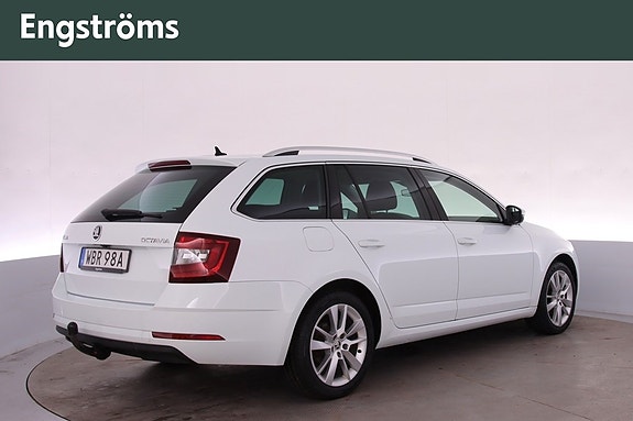 Skoda Octavia 3 of 5